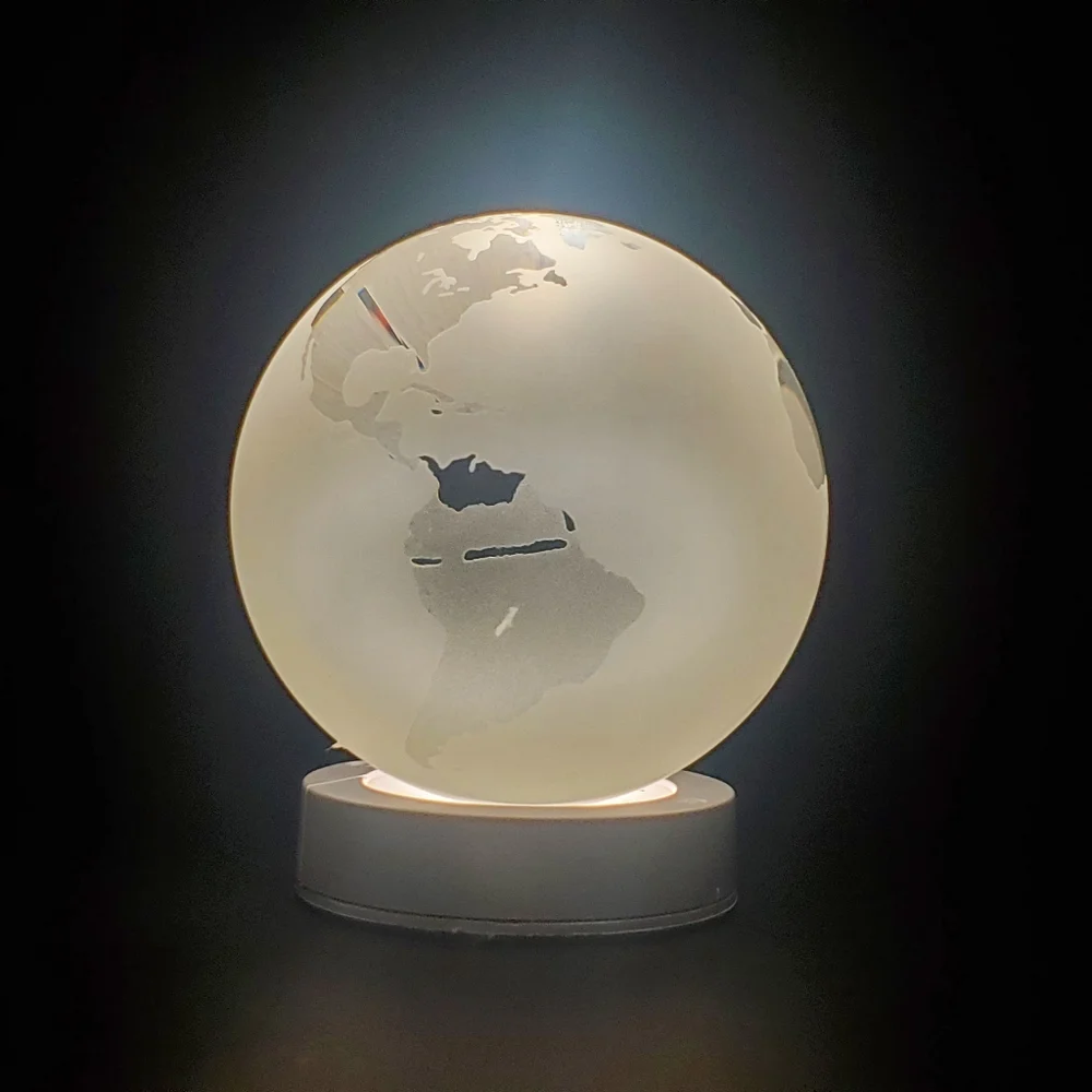 Tiffany & Co Crystal Giftware World Paperweight EUC - Picture 3 of 13